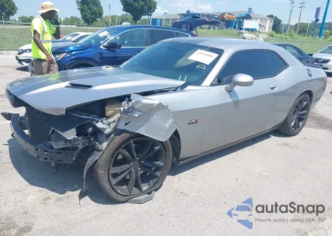 2016 Dodge Challenger R/T из США, поврежденный, VIN 2C3CDZBTXGH264737